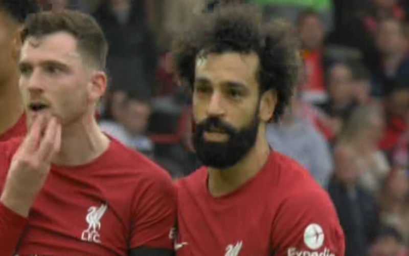 Roy Keane goes full Roy Keane by slamming 'big baby' Andy Robertson after he appears to be elbowed by linesman