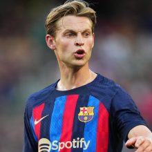 Man Utd transfer target Frenkie de Jong told to reduce salary AGAIN as Barcelona try to free up funds for Messi