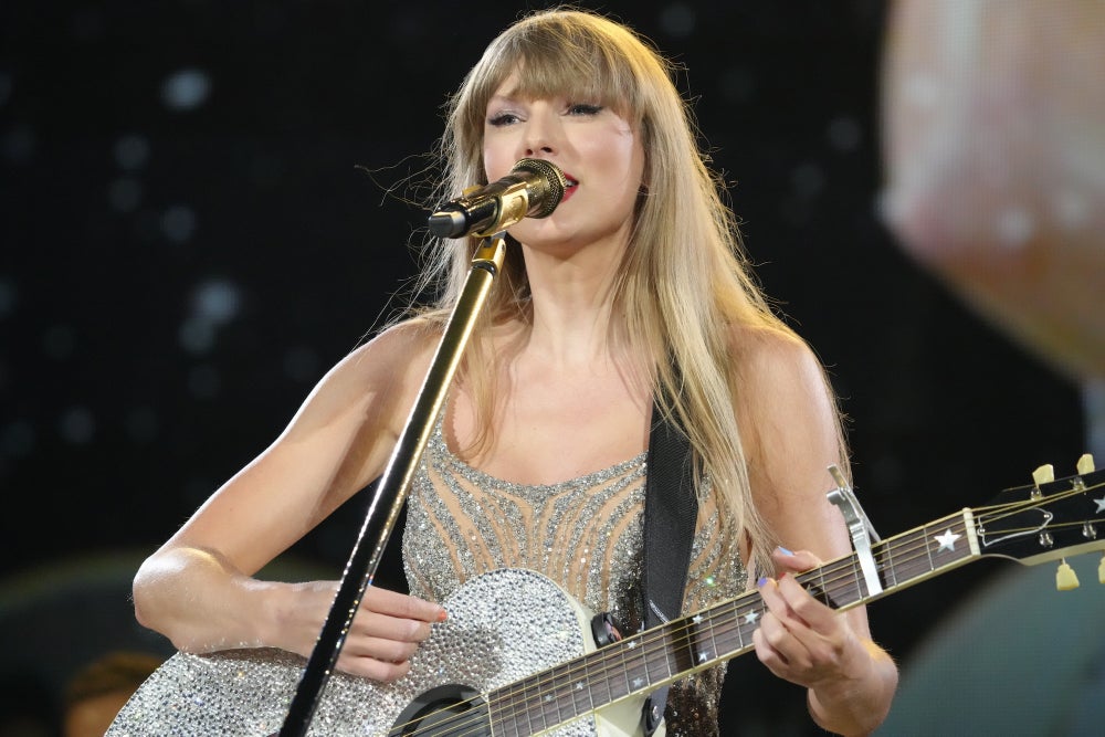 Taylor Swift Gave Tour Staff $100,000 Bonuses Totaling $55M: Report